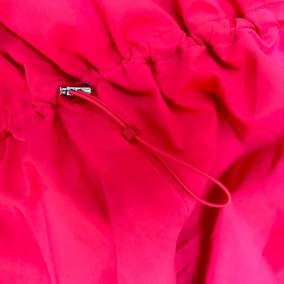 NWOT Lululemon Sea Wheeze Marathon 'Pack It Up' Jacket in Size 4 with Carry Bag - Picture 10 of 14